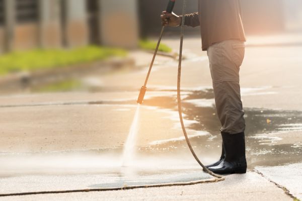 Cost of Residential Concrete Cleaning in Downingtown