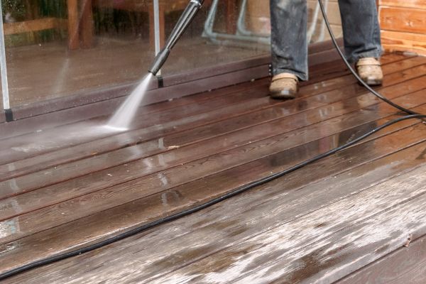Cost of Pool Deck Power Washing in Downingtown