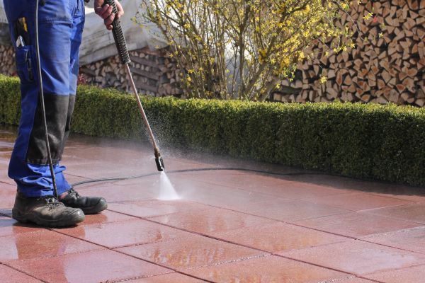Cost of Driveway Pavers Cleaning in Downingtown