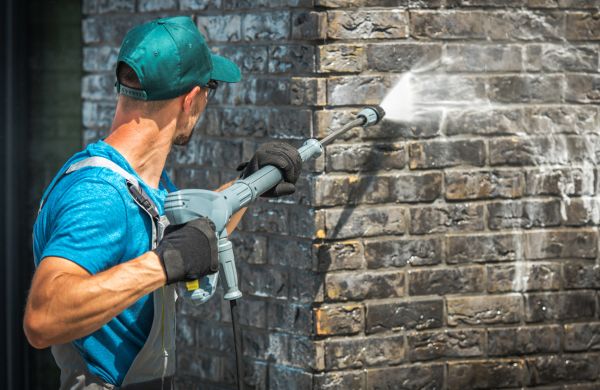 Cost of Brick Wall Cleaning in Downingtown