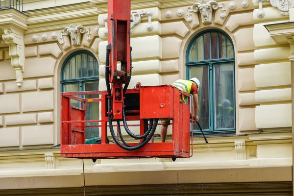 Cost of Building Power Washing in Downingtown