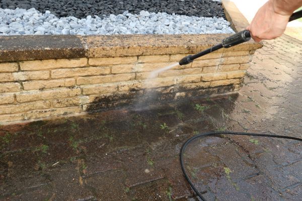 Cost of Retaining Wall Power Washing in Downingtown