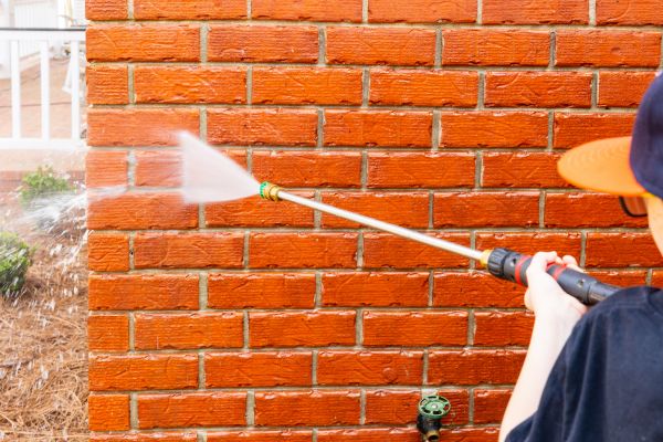 Cost of Wall Pressure Washing in Downingtown