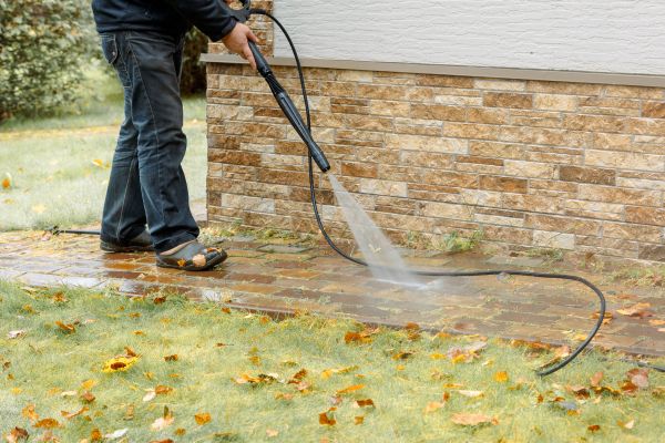 Cost of Residential Powerwashing in Downingtown